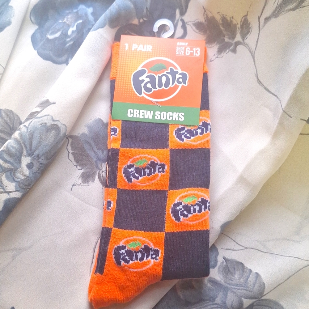 Fanta crew socks